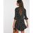 Vestito grembiule nero a fiorellini con bordi bianchi di Boohoo in Black