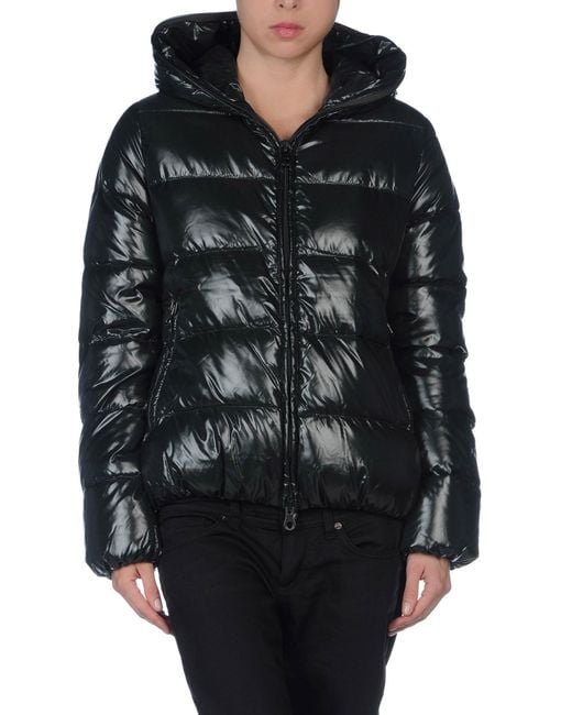 Duvetica Adhara Fur Hood Shiny Nylon Down Jacket in Green - Save 80% | Lyst
