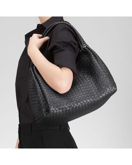 Bottega veneta Parachute Bag In Nero Intrecciato Nappa in Black (nero ...