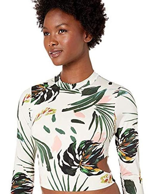 Download BCBGMAXAZRIA Cropped Mock Neck Rash Guard With Upf 50+ Uv Protection - Lyst