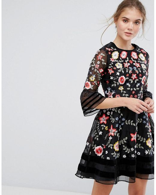 robe frock and frill