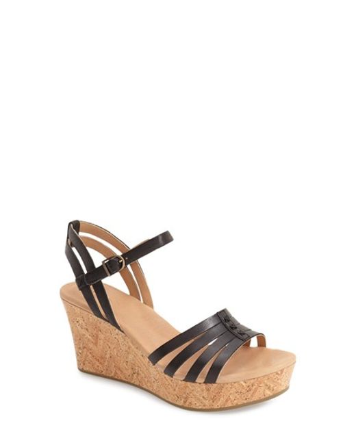 ugg sandals black ugg sandals black