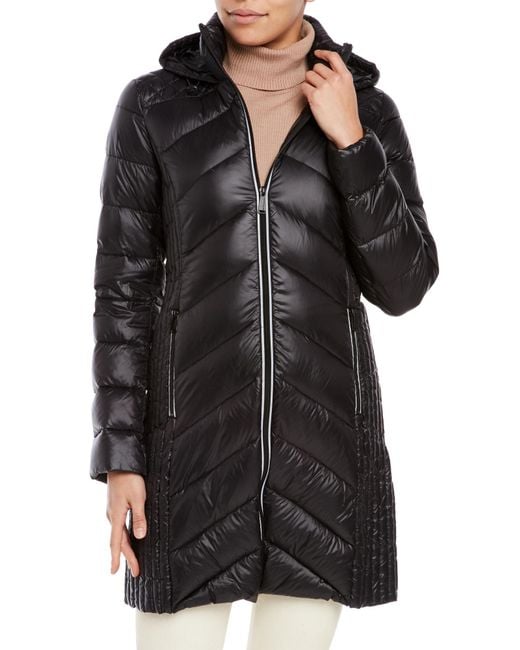 Bcbgeneration Ultra Lightweight Packable Down Coat in Black | Lyst