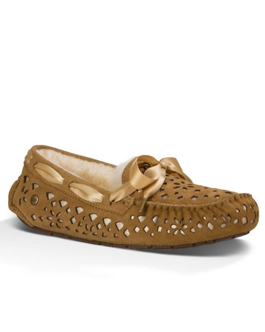 ugg dakota floral grunge womens chestnut ugg dakota floral grunge womens chestnut
