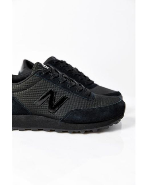 black new balance joggers