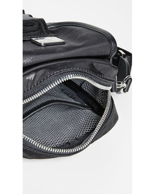 snowboard backpack waterproof