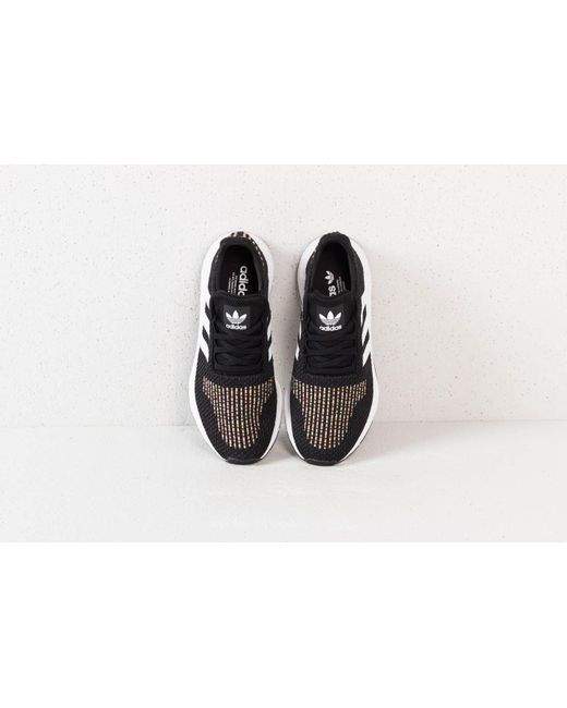 lyst adidas originali adidas swift run w nucleo nero / ftwwhite lyst adidas originali adidas swift run w nucleo nero / ftwwhite