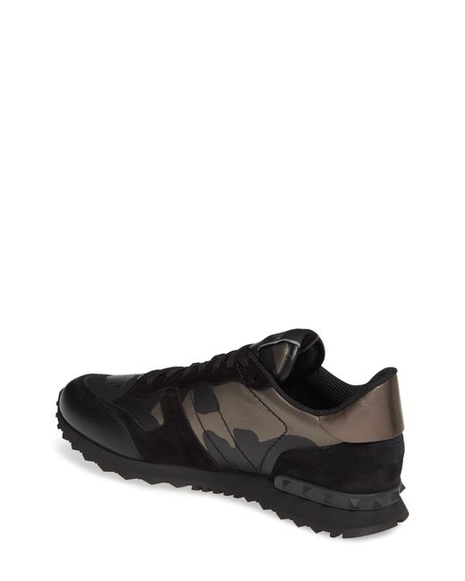 Valentino Rockrunner Black Leather Trainers for Men - Save 19% - Lyst