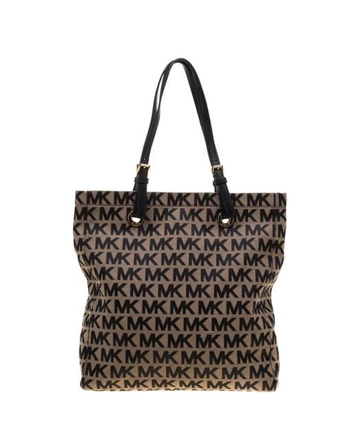MICHAEL Michael Kors Black/beige Signature Canvas North South Tote in ...
