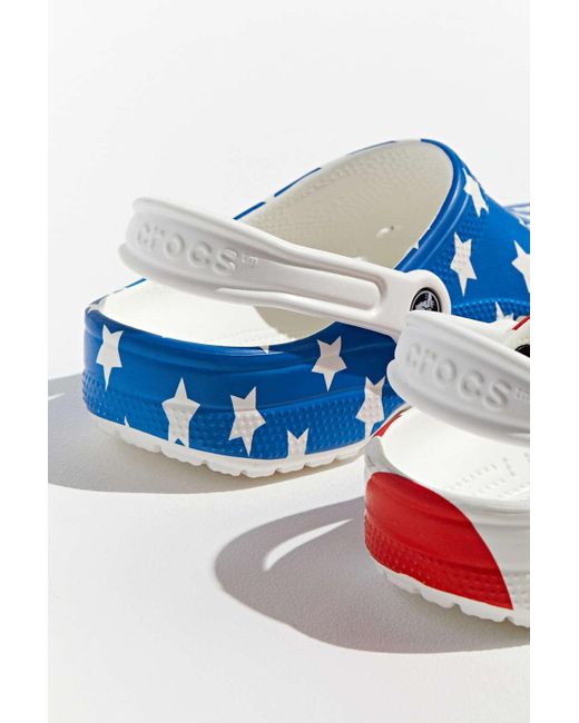 mens flag crocs