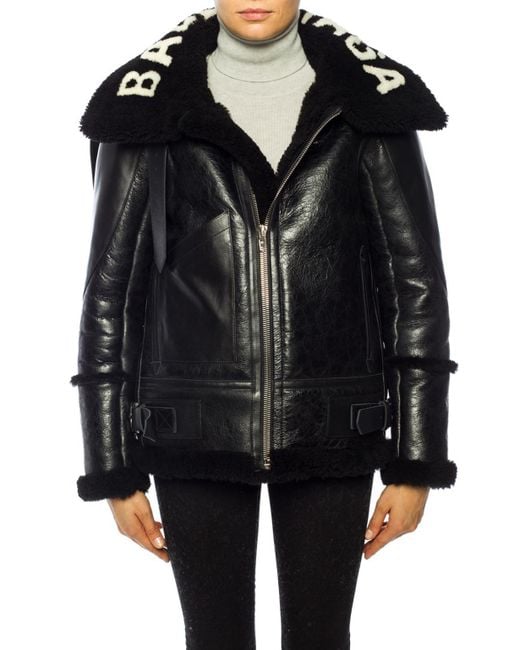 Balenciaga Jacket With Fur Collar in Black - Save 19% - Lyst