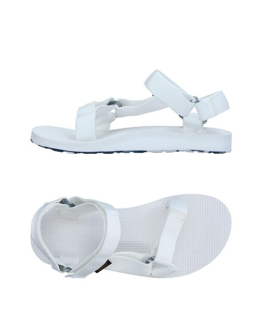 white teva womens sandals