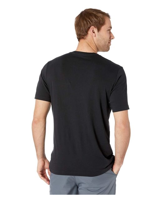 travis mathew tee