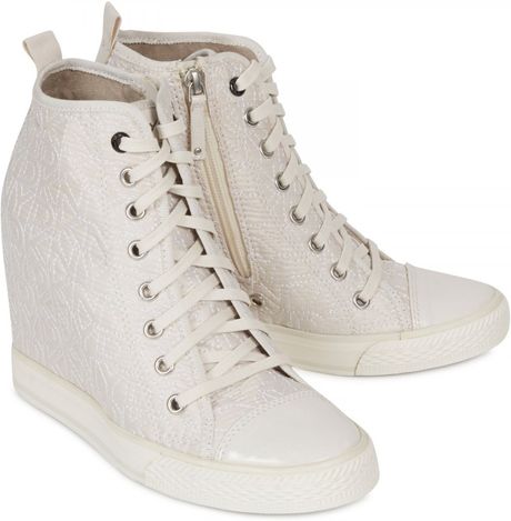 Dkny Wedge Hi-Top Trainers in White (ivory) | Lyst