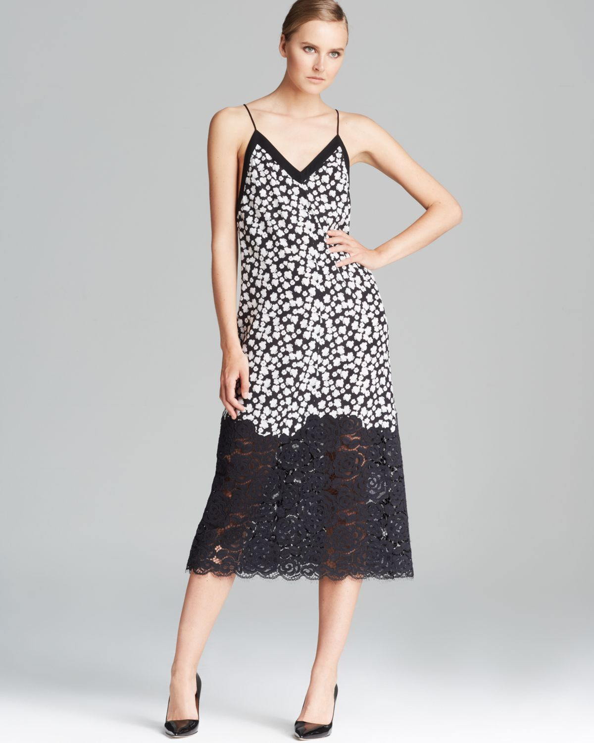 lace hem slip