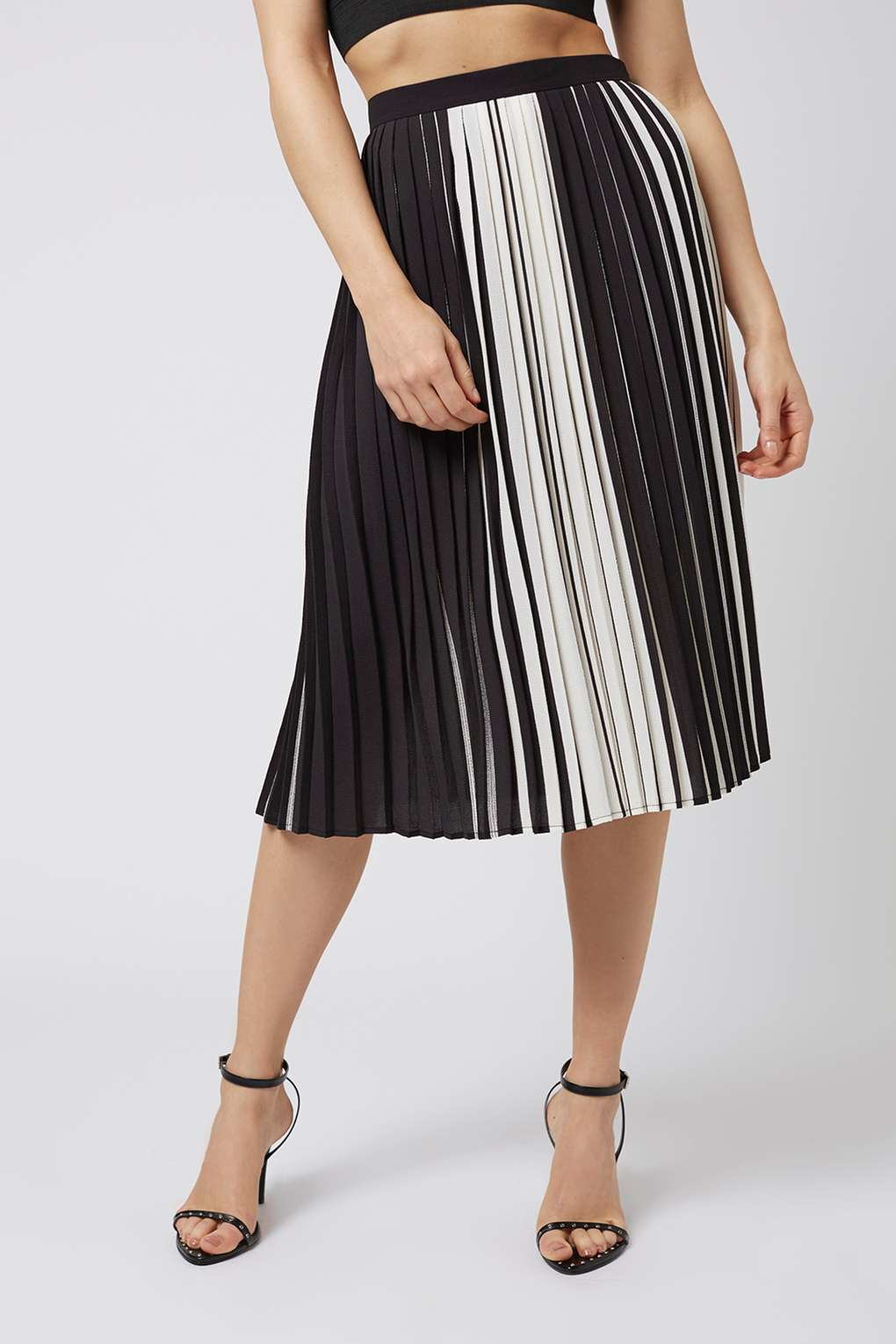 Topshop Monochome Stripe Pleated Midi In Black Lyst topshop monochome stripe pleated midi in black lyst