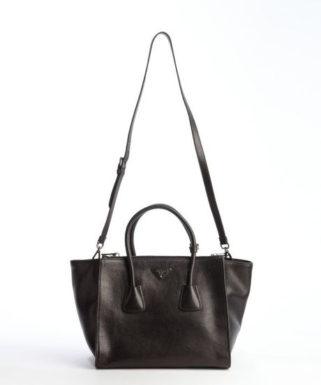 Prada Black Grained Leather Twin Pocket Tote Bag in Black | Lyst