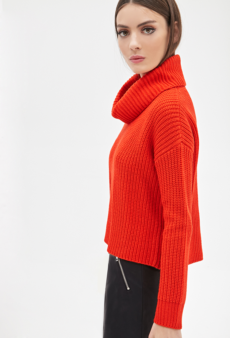 Forever 21 Cropped Ribbed Knit Turtleneck in Red | Lyst