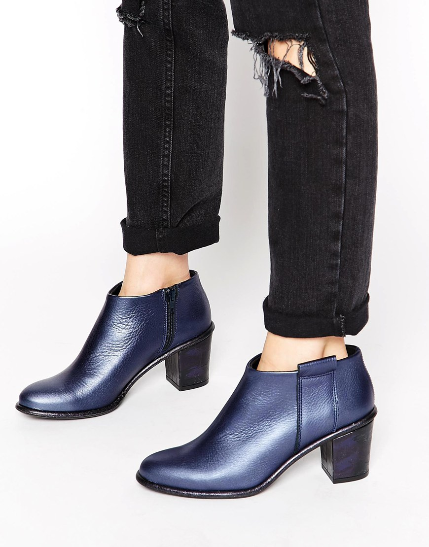 Miista Anais Low Cut Leather Heeled Ankle Boots in Blue | Lyst