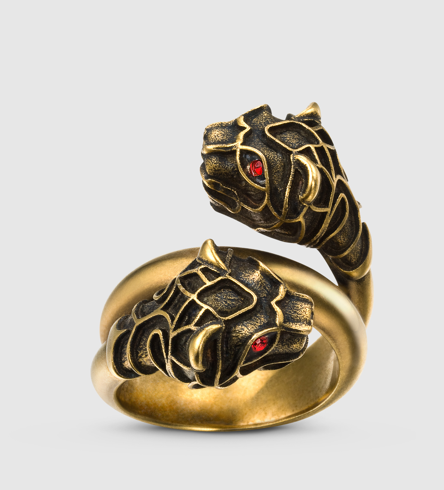 Gucci Tiger Head Ring in Metallic Lyst