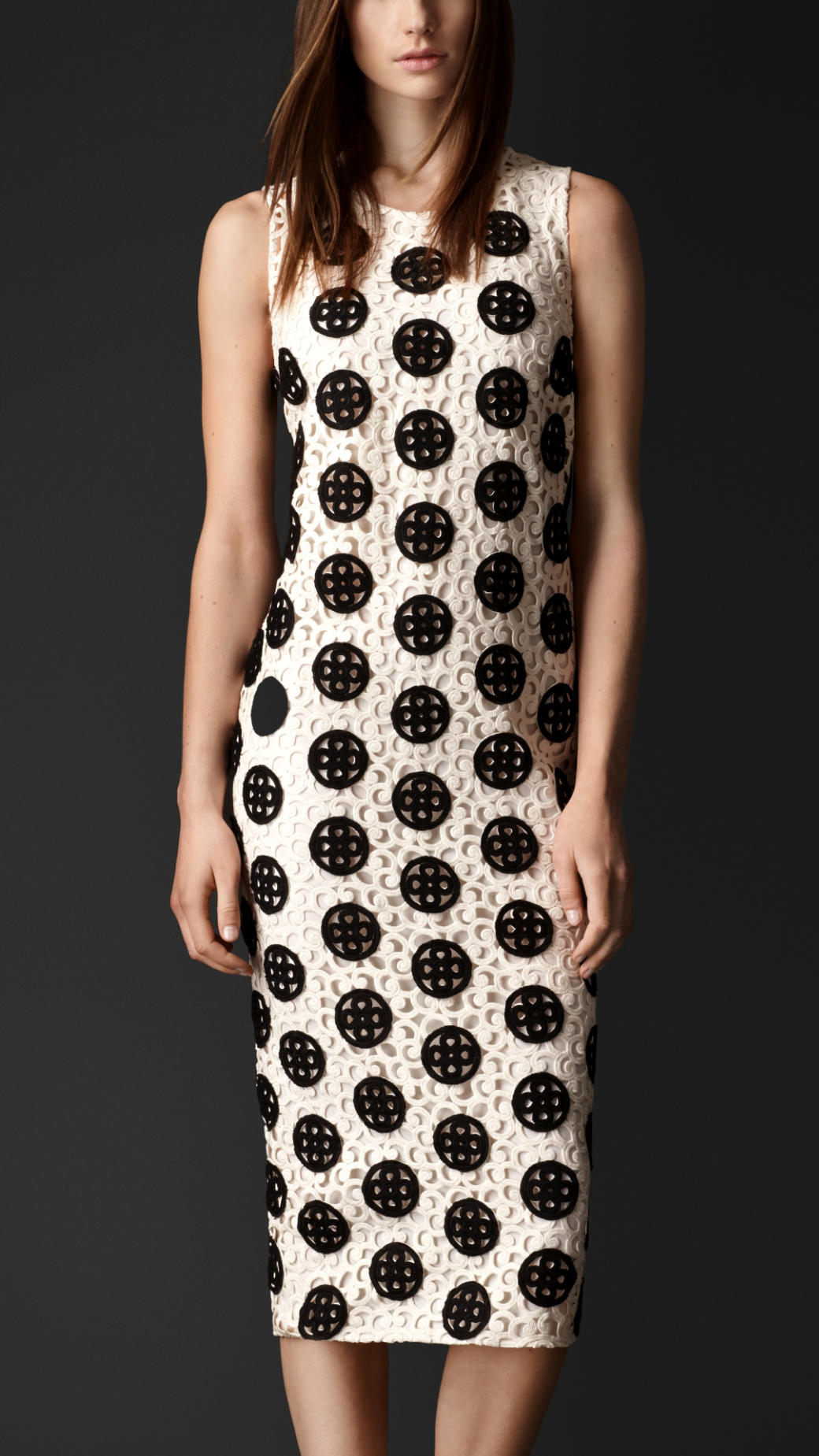 Burberry Dotted Macramé Lace Shell Dress in White | Lyst