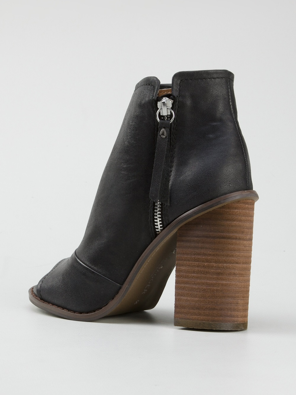 kelsi dagger boots