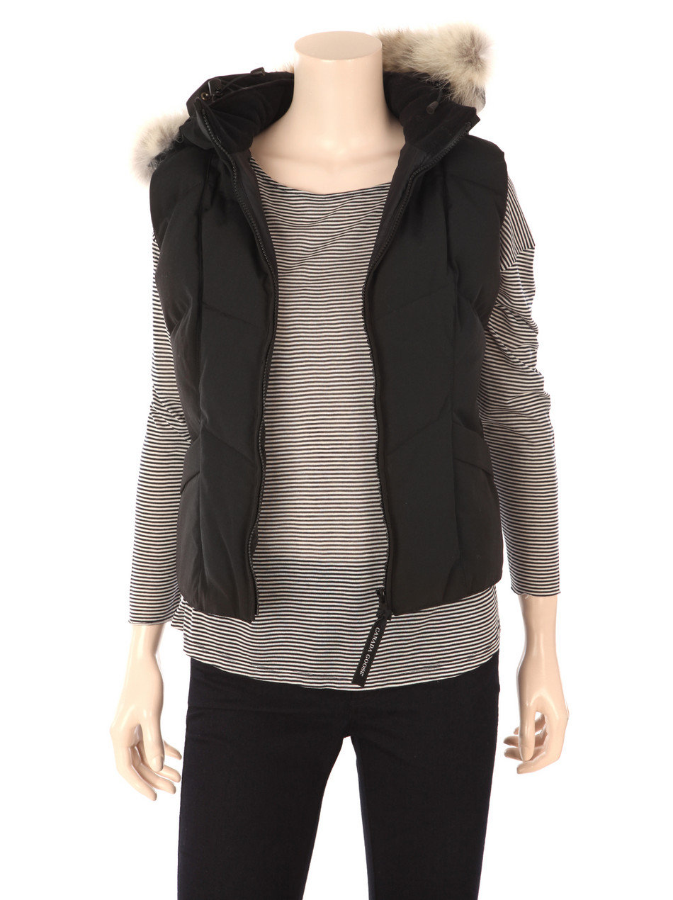 Canada goose Icicle Fur Hood Vest in Black | Lyst