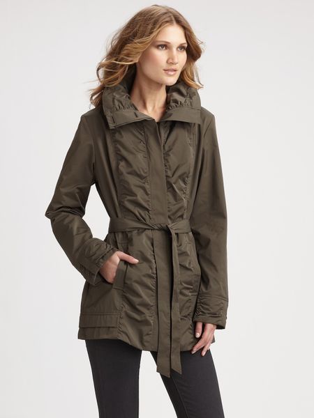 Rainforest Packable Travel Jacket in Green (olive) | Lyst