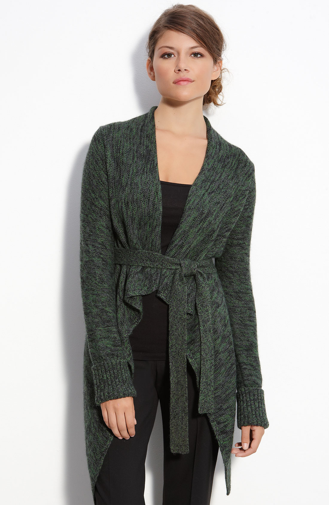 Recent Comments staffray.ml offers a curation of more than designer women’s, men’s, kids and lifestyle brands, across a diverse range of price points for the discerning fashion shopper anytime, anywhere.