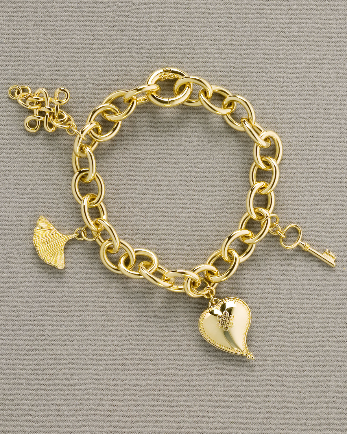 Lyst H Stern Dvf Charm Bracelet in Metallic