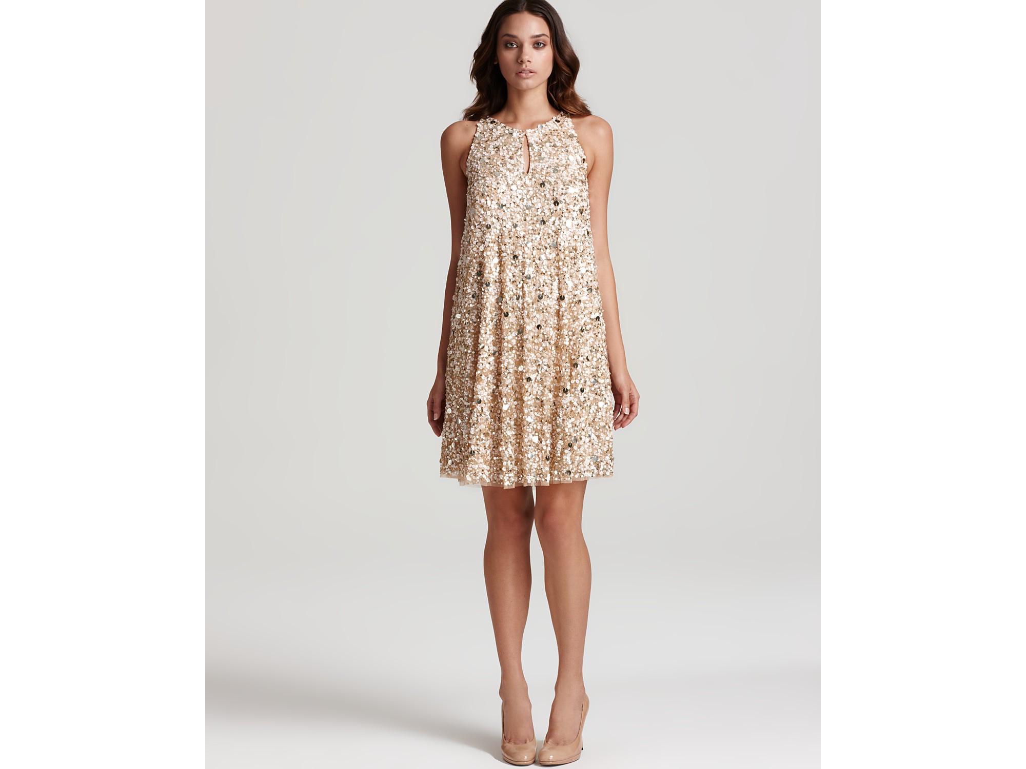 2019 year for lady- Mattox aidan sequin dress gold 2019 year look- Mattox aidan sequin dress gold