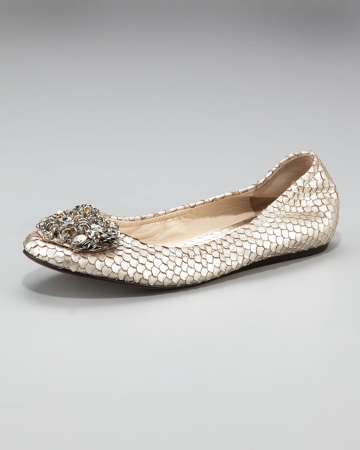 Vera wang lavender Bead-toe Ballerina Flat in Metallic | Lyst