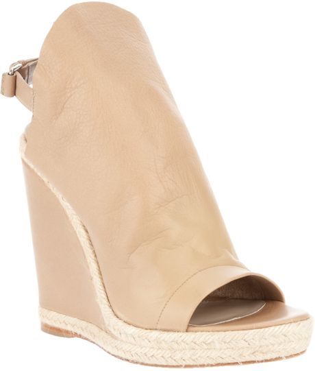 Balenciaga Open Toe Wedge Sandal in Beige | Lyst