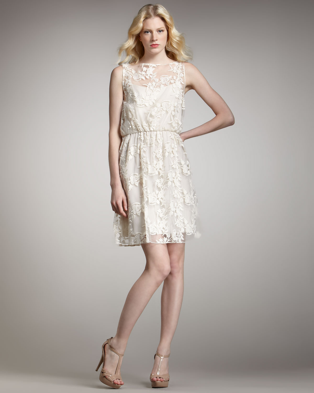Lyst - Alice + Olivia Darcy Lace-overlay Dress in White