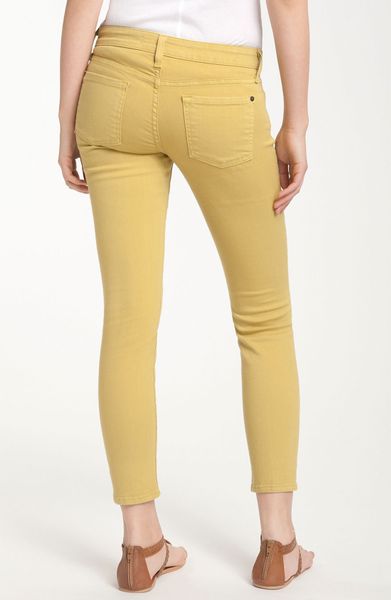 Vince Crop Skinny Stretch Jeans in Yellow (chartreuse) | Lyst