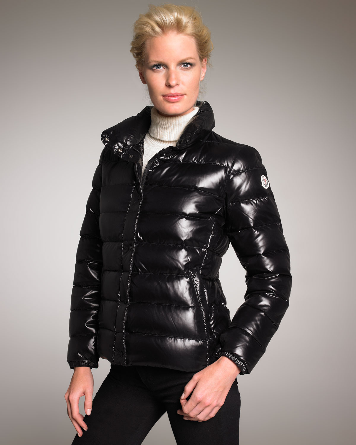 Lyst - Moncler Short Laque Puffer Jacket in Black
