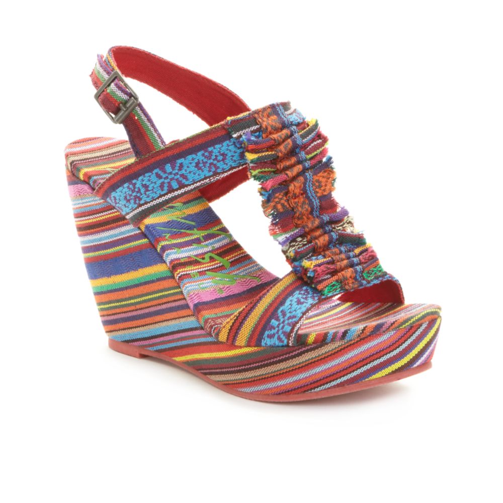 Mia Timo Wedge Sandals in Multicolor (red print) | Lyst