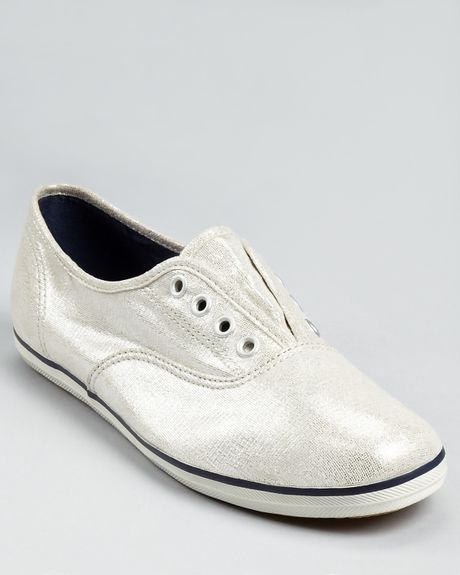 champion shoes laceless