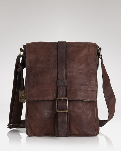 Frye Small Daily Messenger Bag in Brown for Men (dark brown) | Lyst