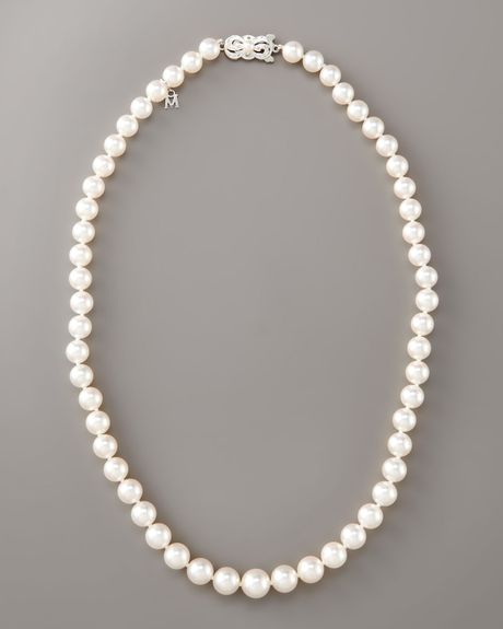 Mikimoto Graduated Pearl Necklace in White (pearl) | Lyst