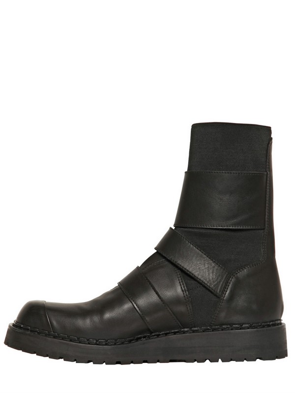 Lyst Kris van assche Elasticated Belted Leather Low Boots in Black