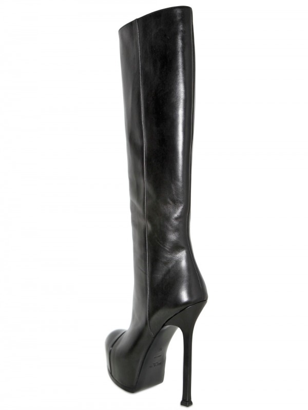 black boots with patent toe