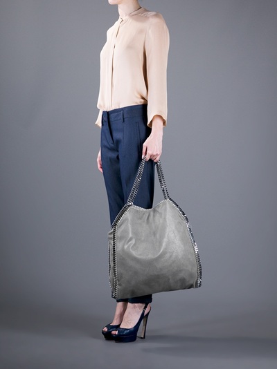 Stella mccartney Chain Shoulder Bag in Gray | Lyst