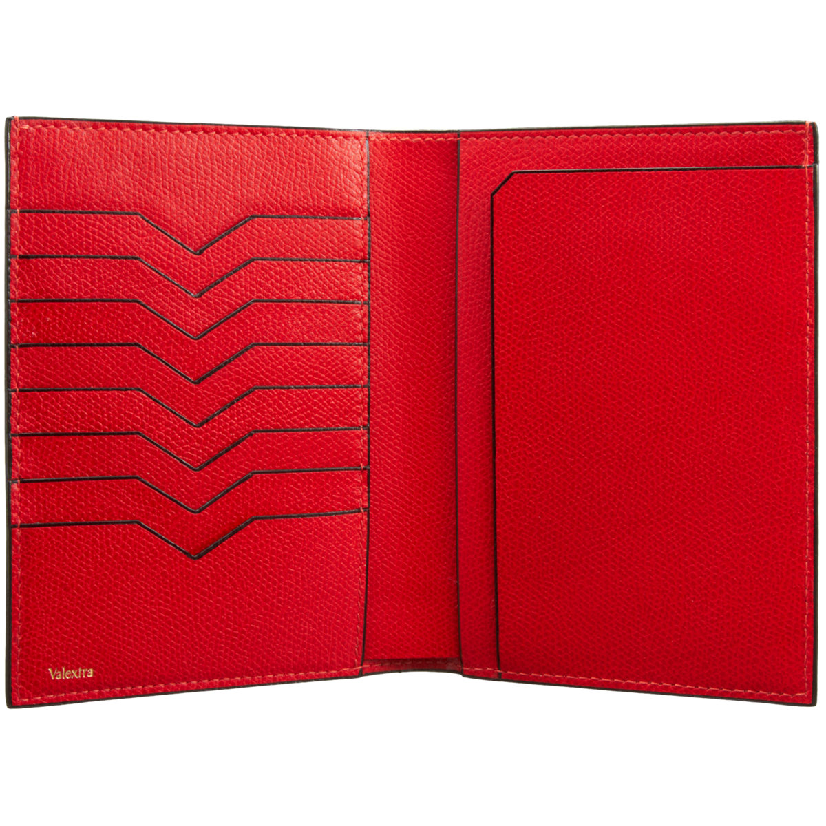 Valextra Passport Cover in Red (nero) | Lyst