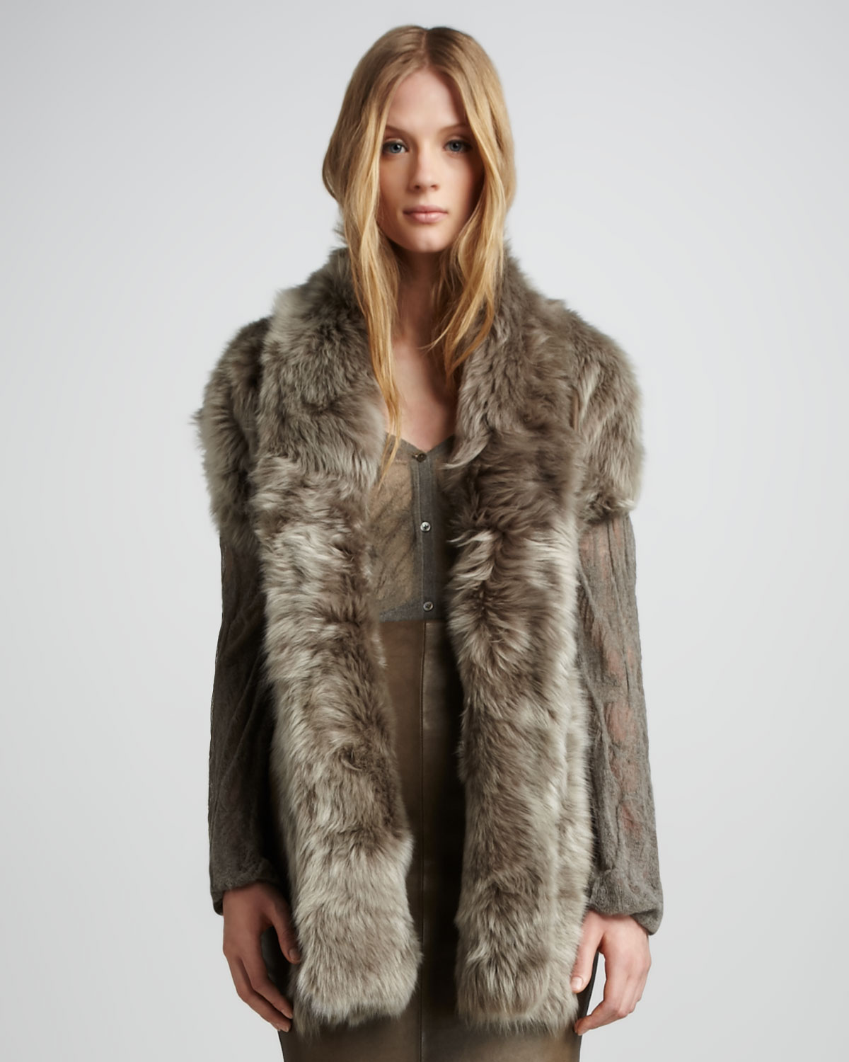 Skaist Taylor Fur Tie Shrug in Beige (TAUPE) | Lyst