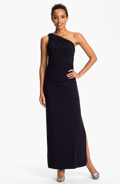 Betsy & Adam One Shoulder Shirred Jersey Gown in Blue (navy) | Lyst
