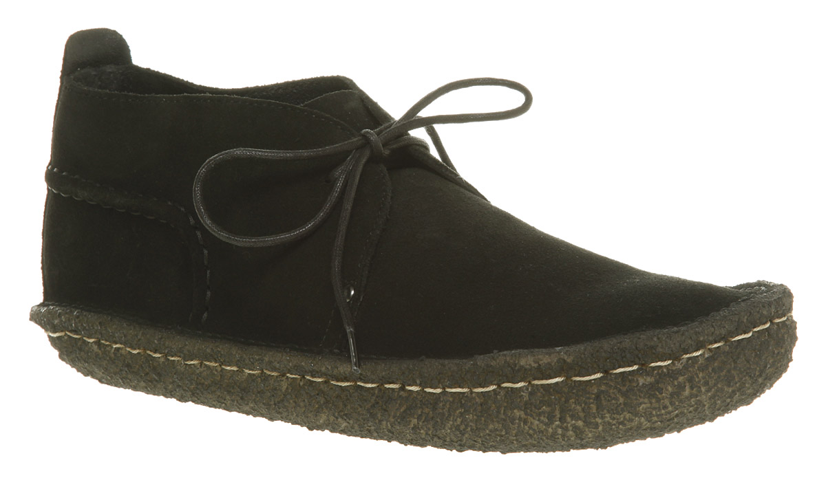 clarks desert rain