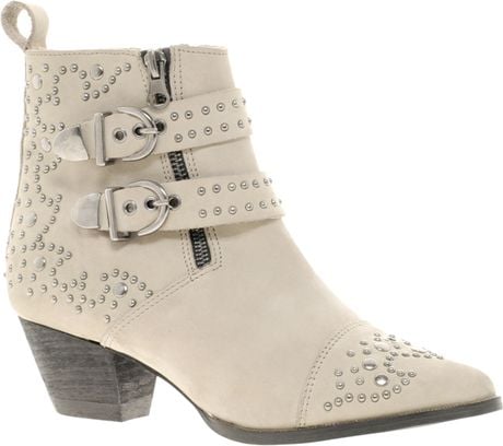 River Island Saline White Studded Boots in Beige (white) | Lyst