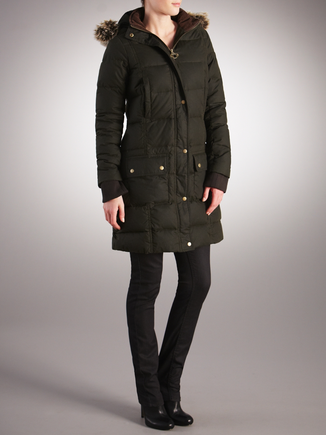  Barbour  Barbour  Peninsula Down  Quilted Jacket  Olive in 