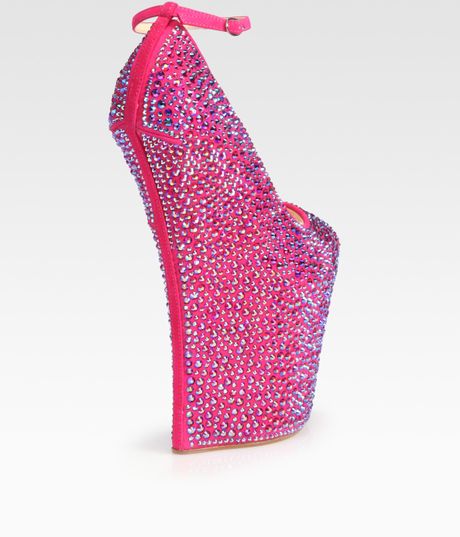 Giuseppe Zanotti Crystal Covered Exaggerated Wedge Platform Pump in Purple (Fuchsia) | Lyst